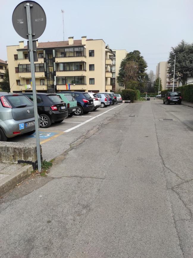 Bilocale Padova Zona Strategica Apartment Ngoại thất bức ảnh